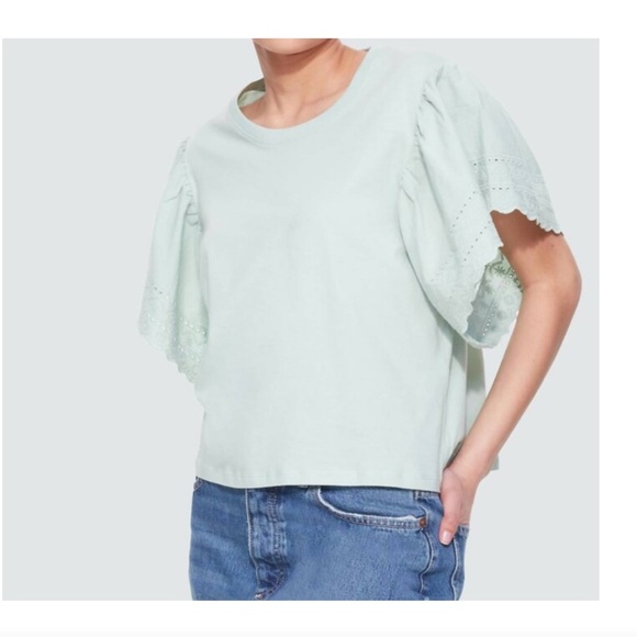 Dex Tops - NWT Dex Embroidered Sleeve Top in Seafoam Green‎ M